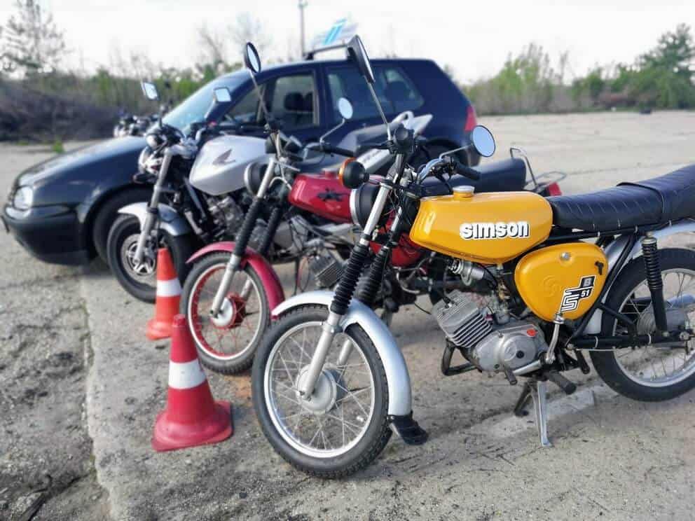 BD Autósiskola motoros E-learning KRESZ tanfolyam gyakorlás - rutinpálya Mohács - gépjármű flotta 2